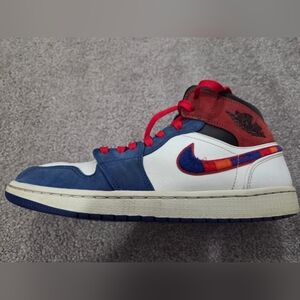 Nike Jordan 1 Mid Multi-Color Swoosh 8.5